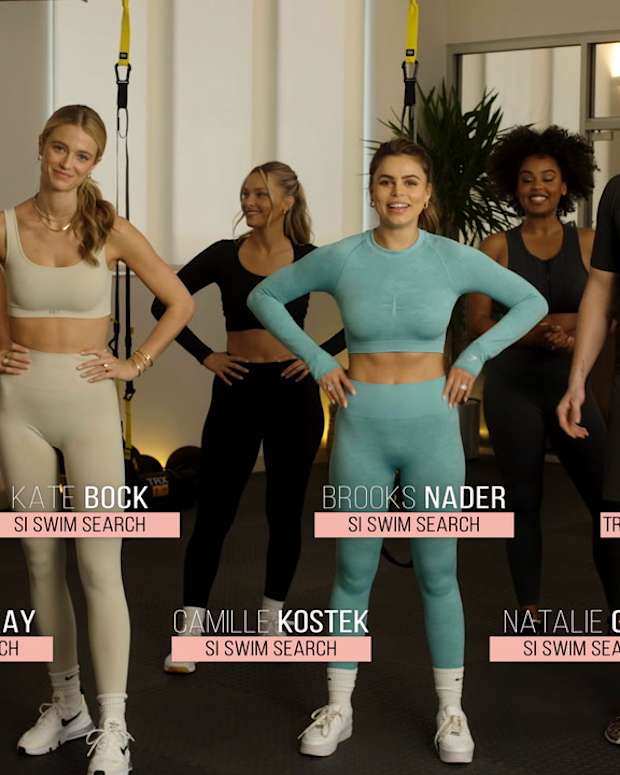 SI_TRX_GROUP_WORKOUT_06
